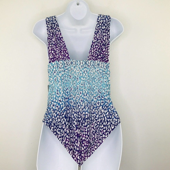 Athena Womens 10 One Piece Swimsuit Flattering Fit Ruched Confetti Blue NWT AL37 - Picture 5 of 5